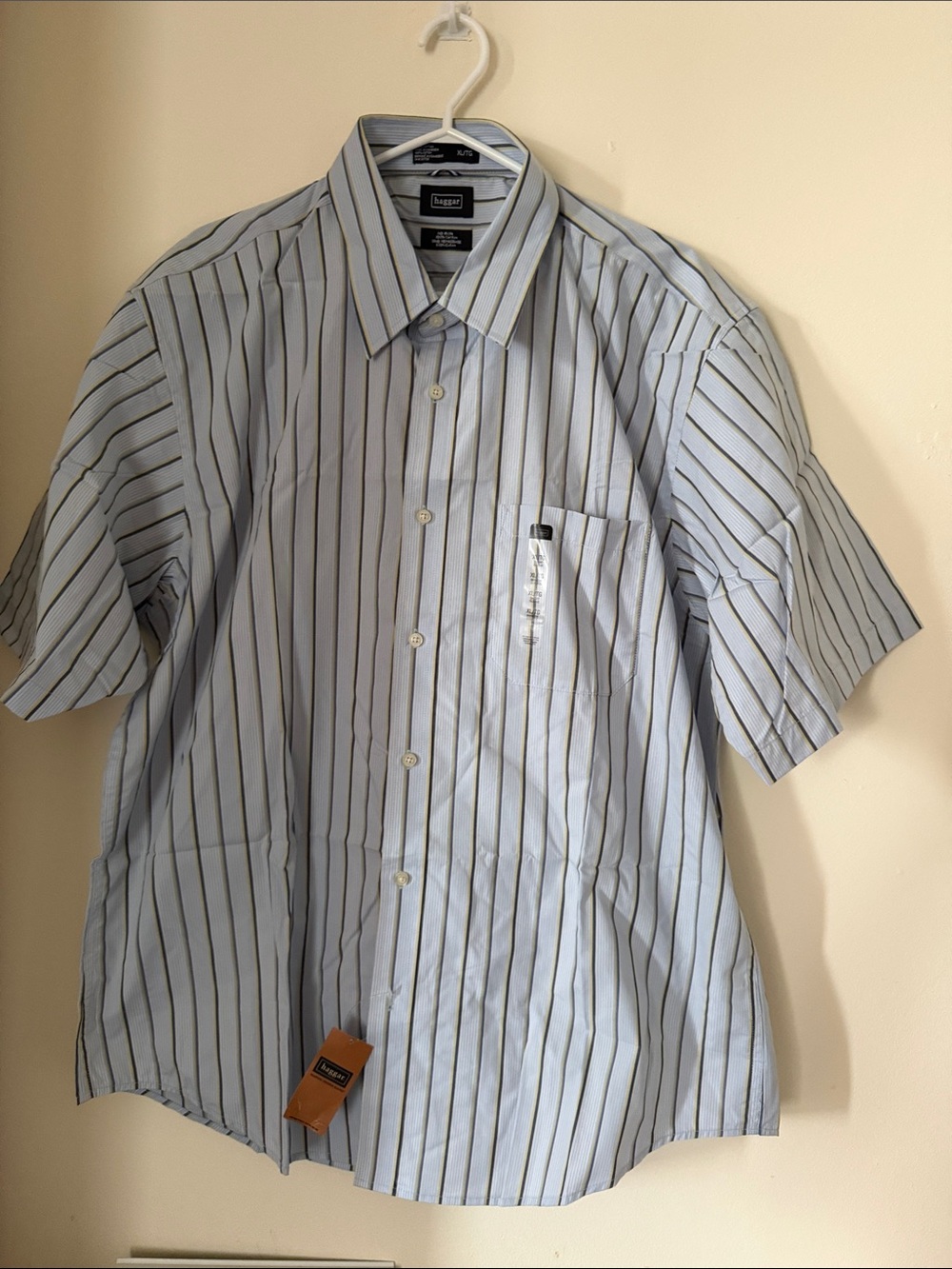 HAGGAR Men's Light Blue Short-Sleeve Button-Down Stripe Shirt, SIZE XL,